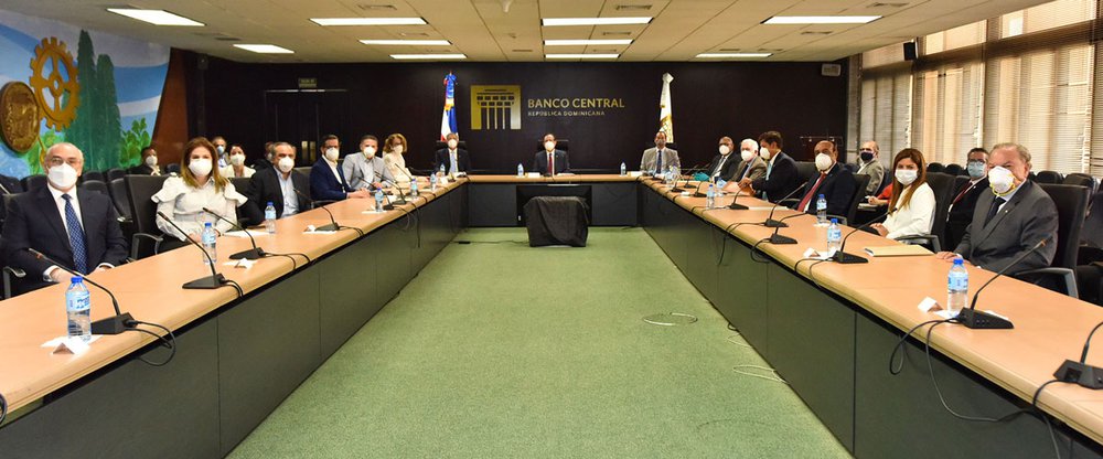 Economía dominicana se contrae 30% para abril 2020